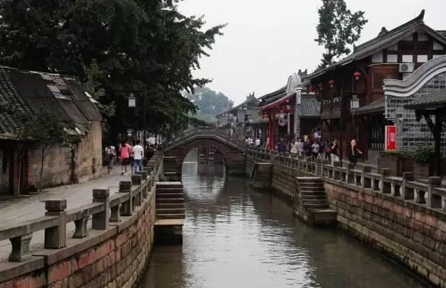 为何基层警察徒手防卫与控制能力普遍较低？